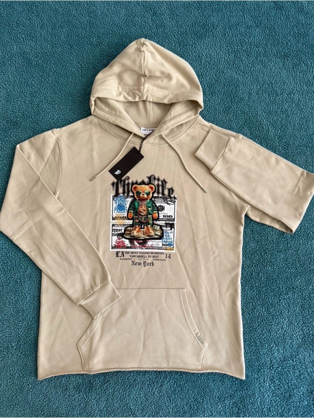Men’s Graphic Hoodie, Left Point, Size Small, NEW
